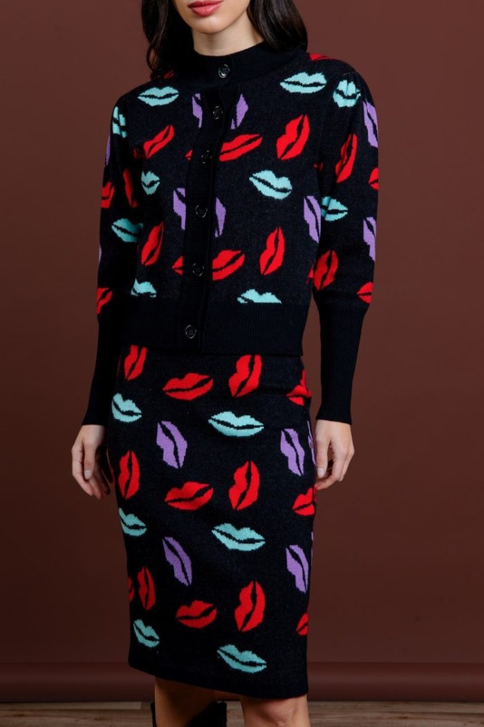 lips cardigan 242307 1